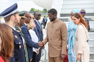 Sénégal : Bassirou Diomaye Faye décline la présidence de la CEDEAO et plane haut hors des vagues de celle-ci !