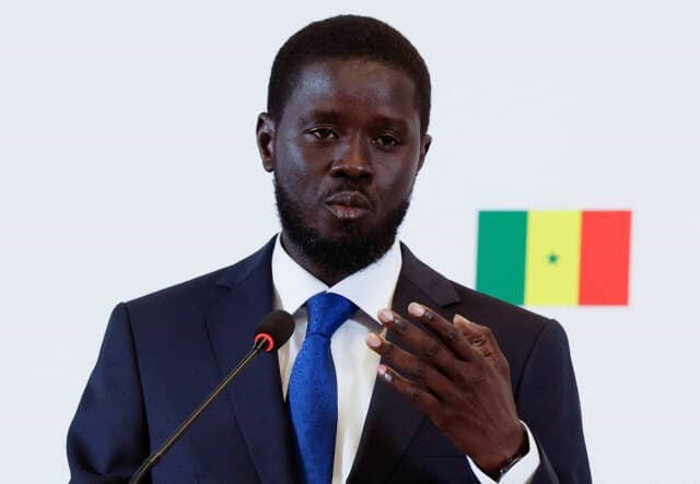 Sénégal : Diomaye Faye dissout l’Assemblée nationale etnégociera sa survie politique le 17 Novembre prochain !